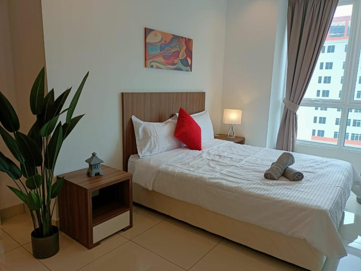 Family Suites At Mansion One By Maj George Town Eksteriør billede