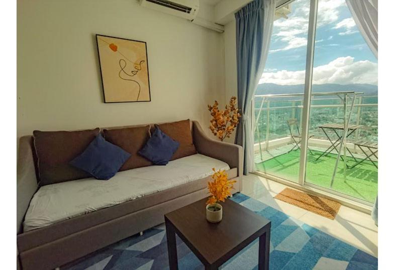 Family Suites At Mansion One By Maj George Town Eksteriør billede